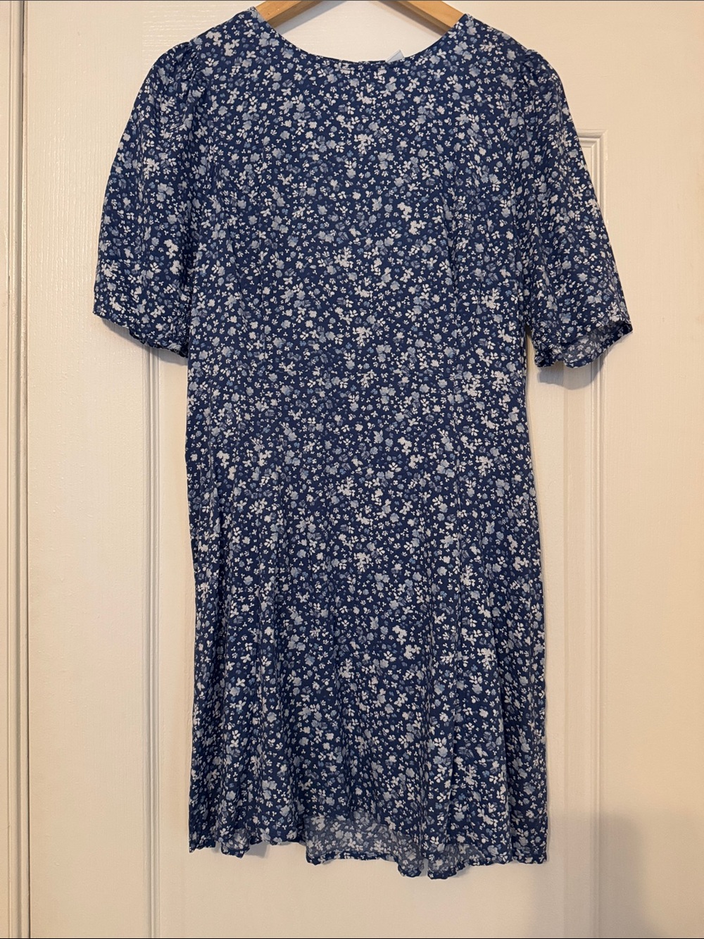 Old Navy Navy Blue Floral Short-Sleeve Mini Dress